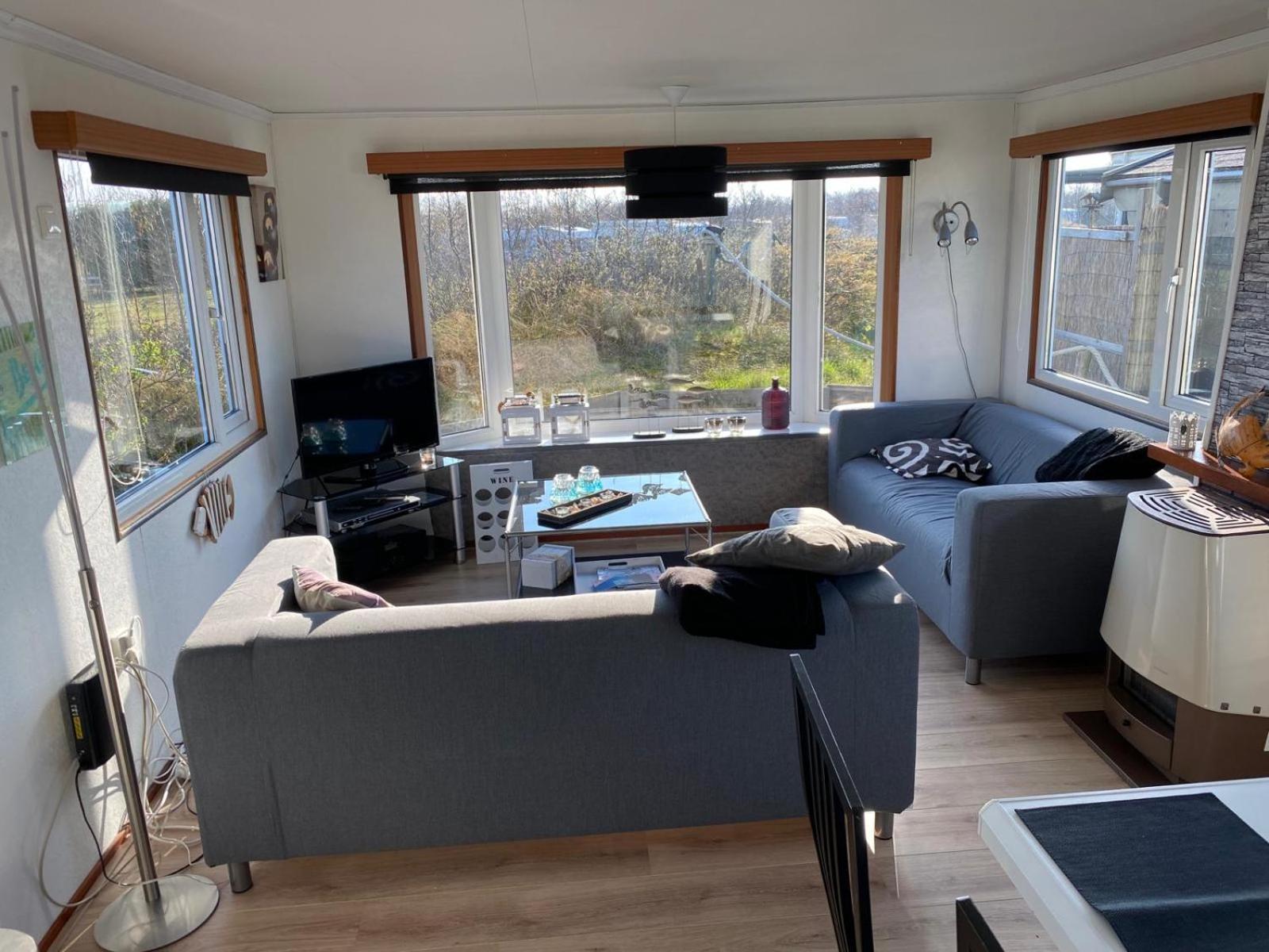 Chalet T12 Op Ameland Inclusief Fietsen, Zee En Strand Op Loopafstand! Buren (Friesland) Luaran gambar